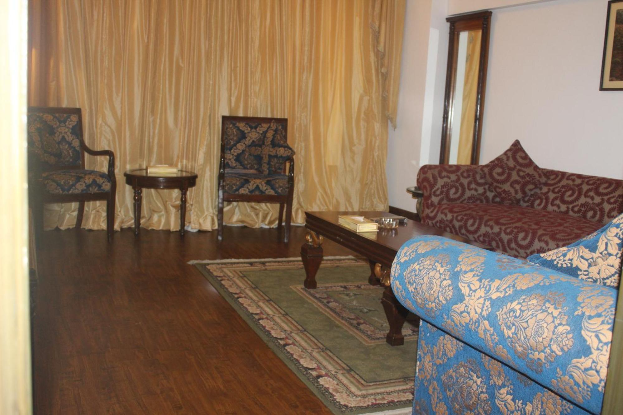 Mehran Hotel Карачи Экстерьер фото