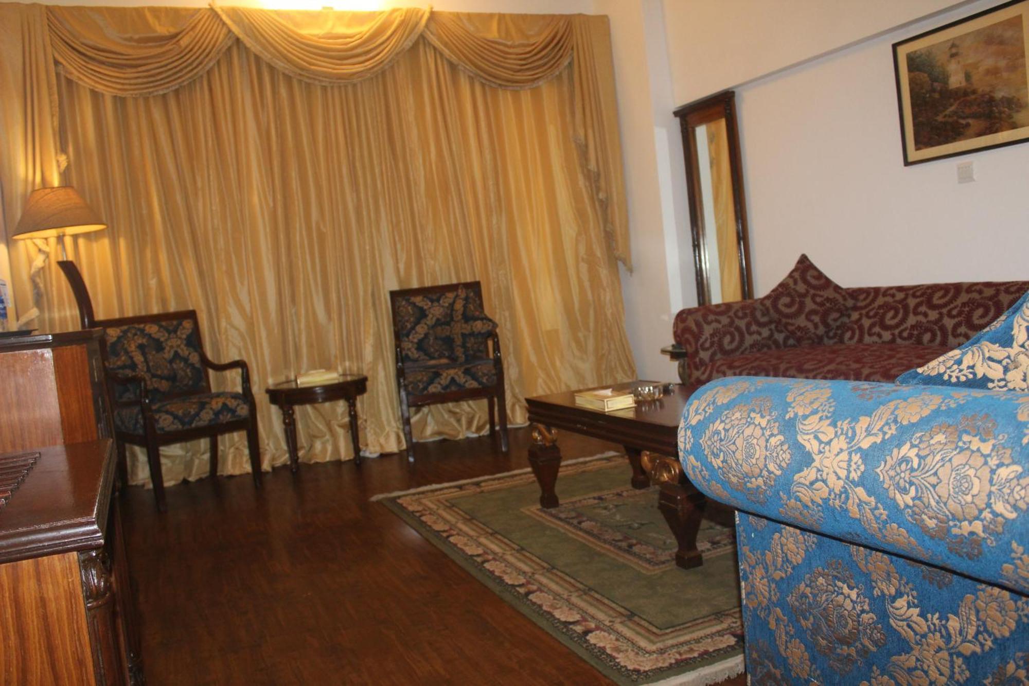 Mehran Hotel Карачи Экстерьер фото